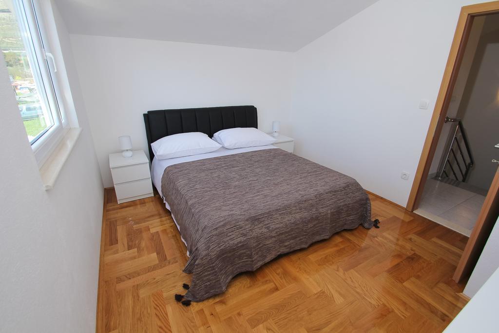 Apartman Dominik Трогір Екстер'єр фото