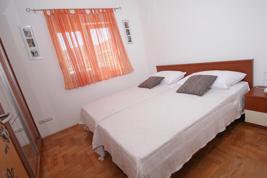 Apartman Dominik Трогір Екстер'єр фото