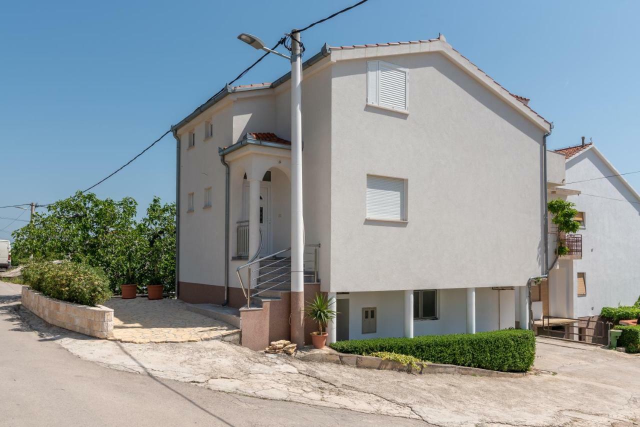 Apartman Dominik Трогір Екстер'єр фото